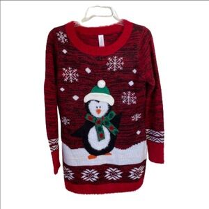 No Boundaries Juniors red penguin Christmas sweater size medium 7/9
